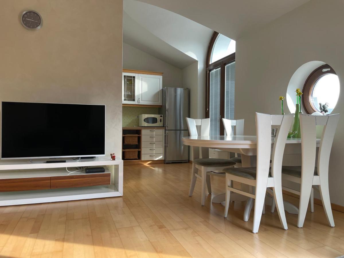 Apartment Olympus - One Bedroom Apartment Порторож Екстер'єр фото